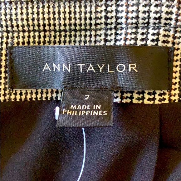 NWT, Ann Taylor Skirt, Size 2 (Retail $98) - Picture 6 of 8